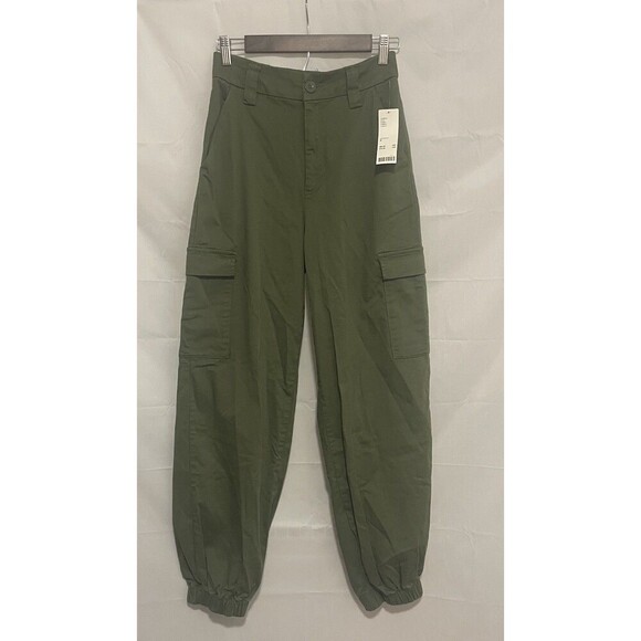 Urban Outfitters Pants - BDG Urban Outfitters Cargo Pants Women’s M NWT Moss Green Stretch Utility